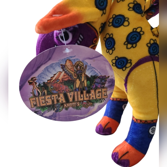 โSOLDโ KNOTTS BERRY FARM |FIESTA VILLAGE 2024 | MULTICOLORED PLUSH DRAGON - Picture 3 of 16